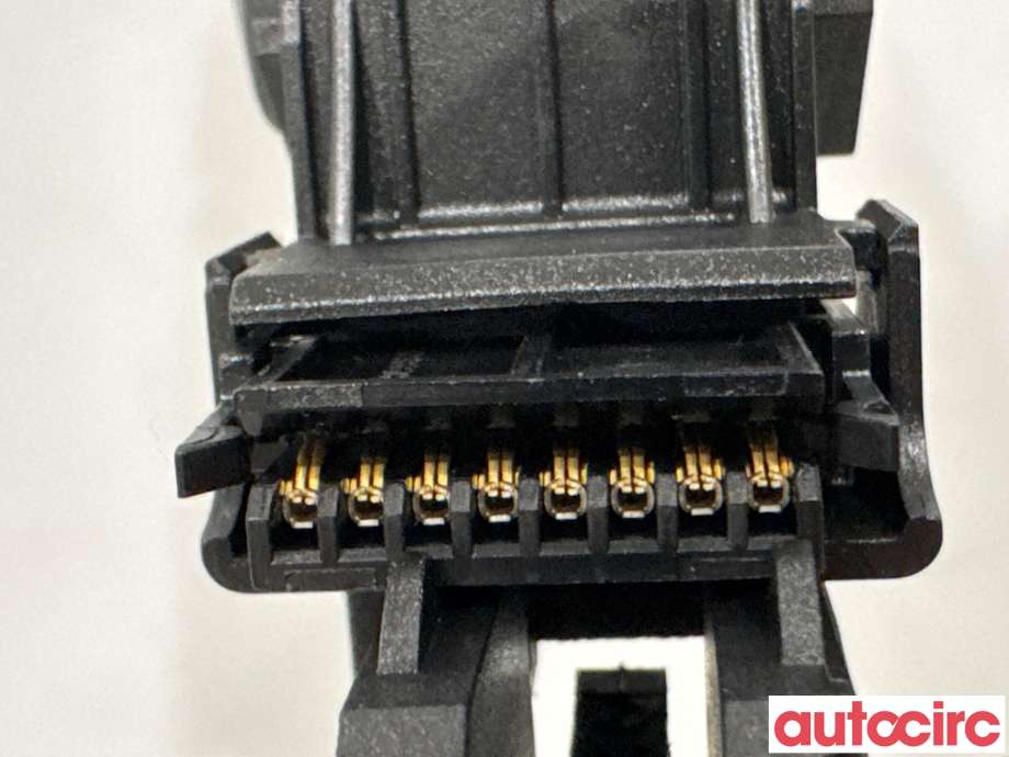 Bryter cruise control til Peugeot 3008 2016-->> (Type II)  (PEUGEOT|98095330ZD|)