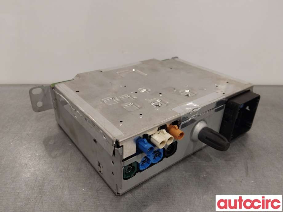 Bilstereo til Peugeot Expert 2016-->> (Type III)  (PEUGEOT|1623807480|9822730380)