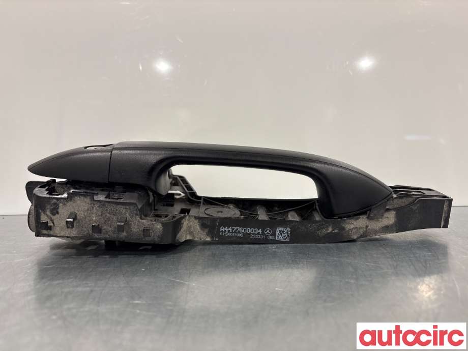 Dørhåndtak utv venstre foran til Mercedes Vito 2014-->> (W447) (W447) (MERCEDES|A4477600059|)