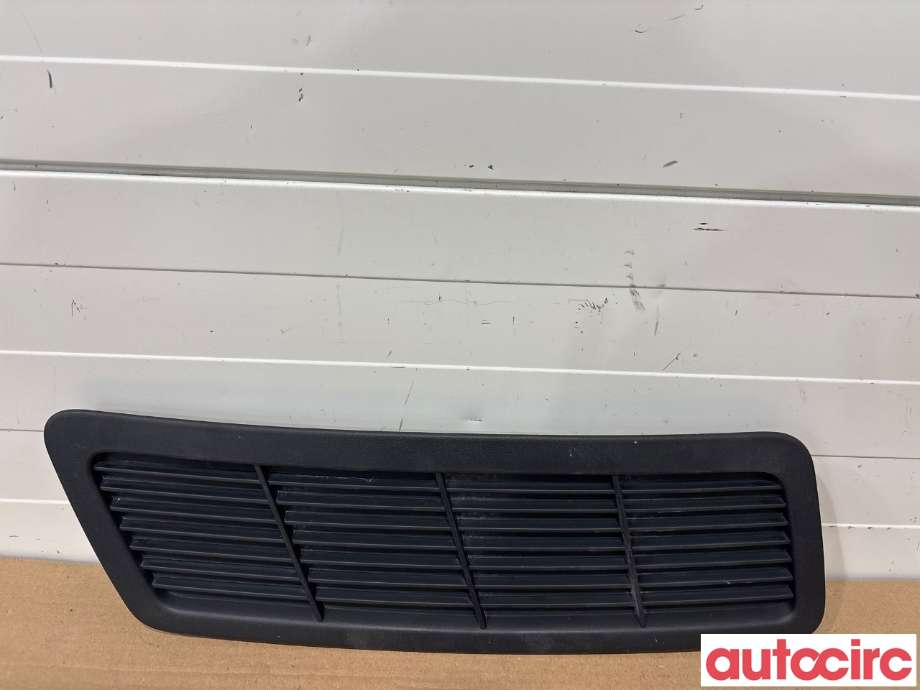 Panser luftinntak til Ford Transit, 2014-->> (FORD|2339318)