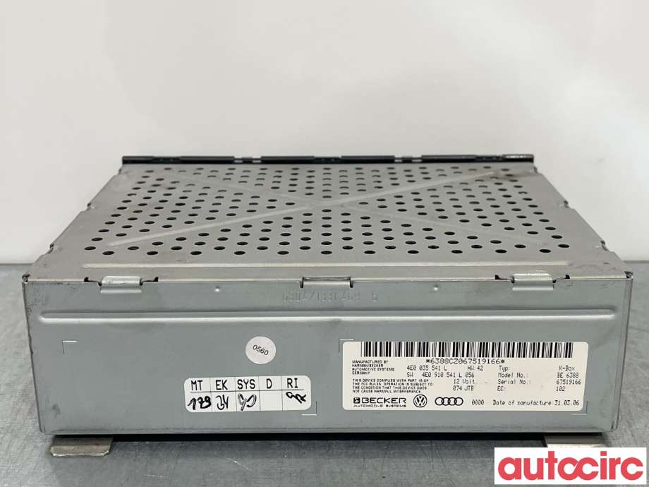 Bilstereo diverse til Audi Q7 2006-2010 (Type I, Fase 1)  (AUDI|4E0035542X|4E0035541L)