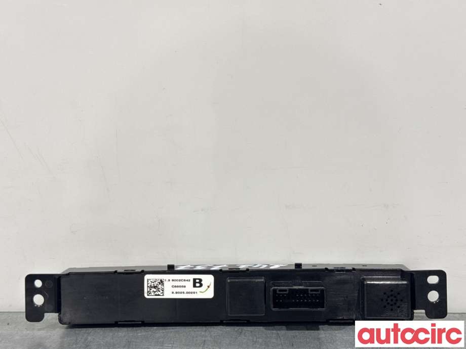 Bryter nødblink til Mitsubishi Outlander 2015-->> (Type III, Fase 2)  (MITSUBISHI|8002C642|C68559)