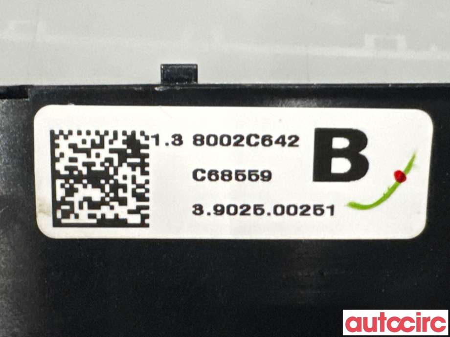 Bryter nødblink til Mitsubishi Outlander 2015-->> (Type III, Fase 2)  (MITSUBISHI|8002C642|C68559)