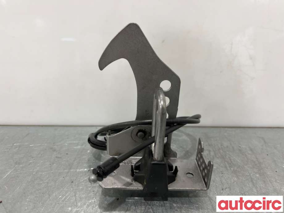 Diverse deler til BMW X3 2010-2017 (F25) (F25) (BMW|51237210733||7210734)