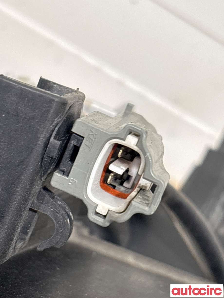 Batterilader inntak/luke til Kia Soul 2014-2019 (Type II)  (KIA|86350E41009HA|)