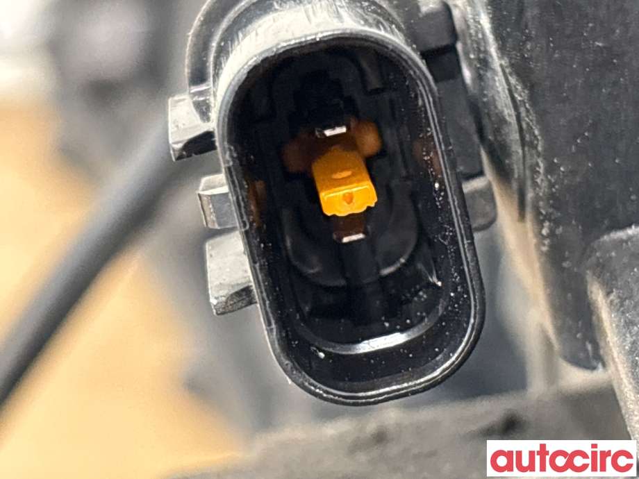 Batterilader inntak/luke til Kia Soul 2014-2019 (Type II)  (KIA|86350E41009HA|)