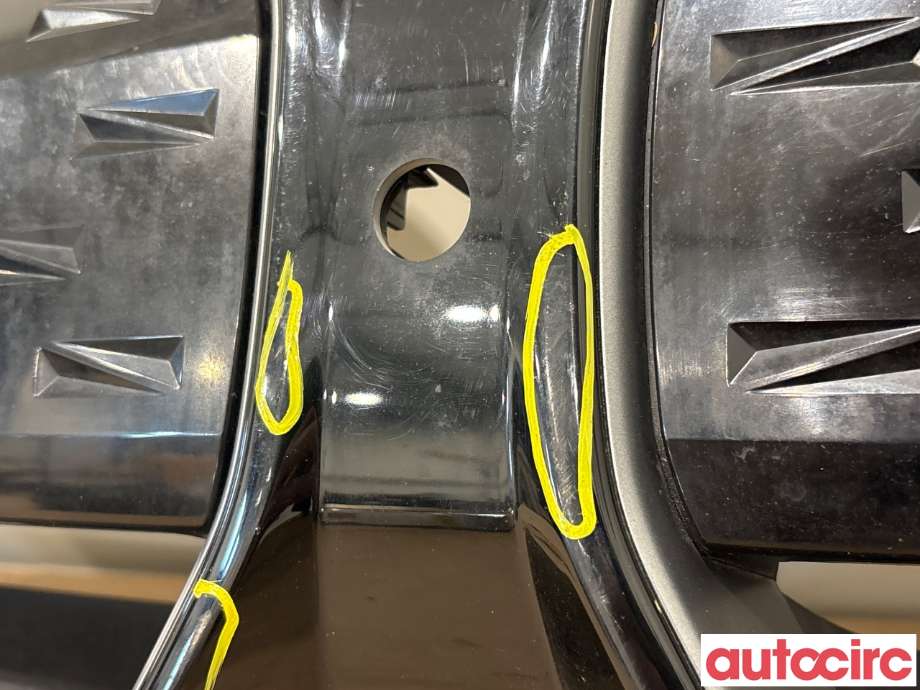 Grill til BMW iX3 2021-->> (BMW|51135A1AB81|)