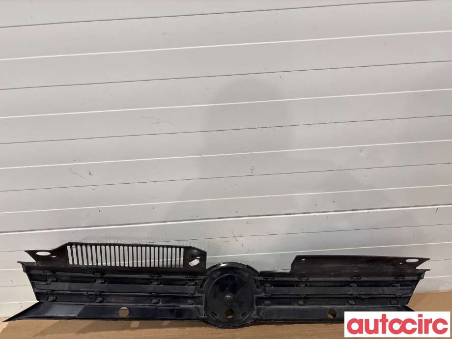 Grill til VW Golf VI 2008-2012  (VOLKSWAGEN|5K0853651AP|)