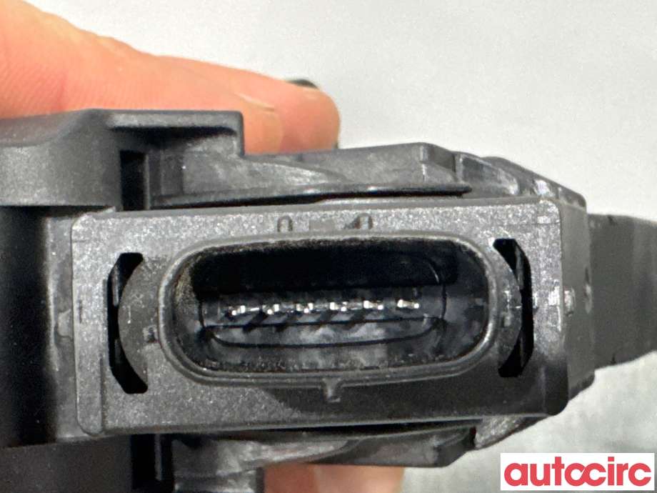 Pedal gass til Kia EV6 2021-->> (KIA|32700GI110||32700-XXXXX)