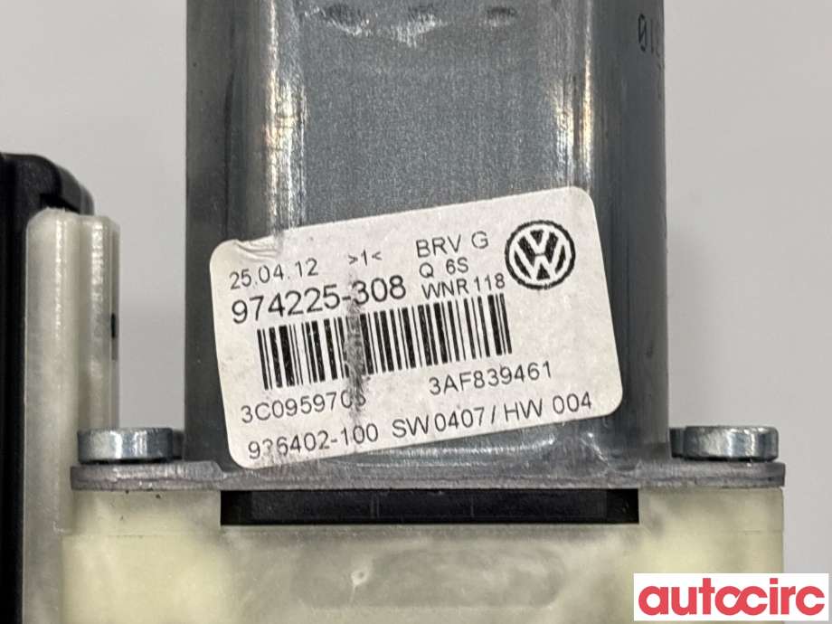 Ruteheis venstre bak til VW Passat 2011-2015 (B7) (B7) (VOLKSWAGEN|3C0959703)