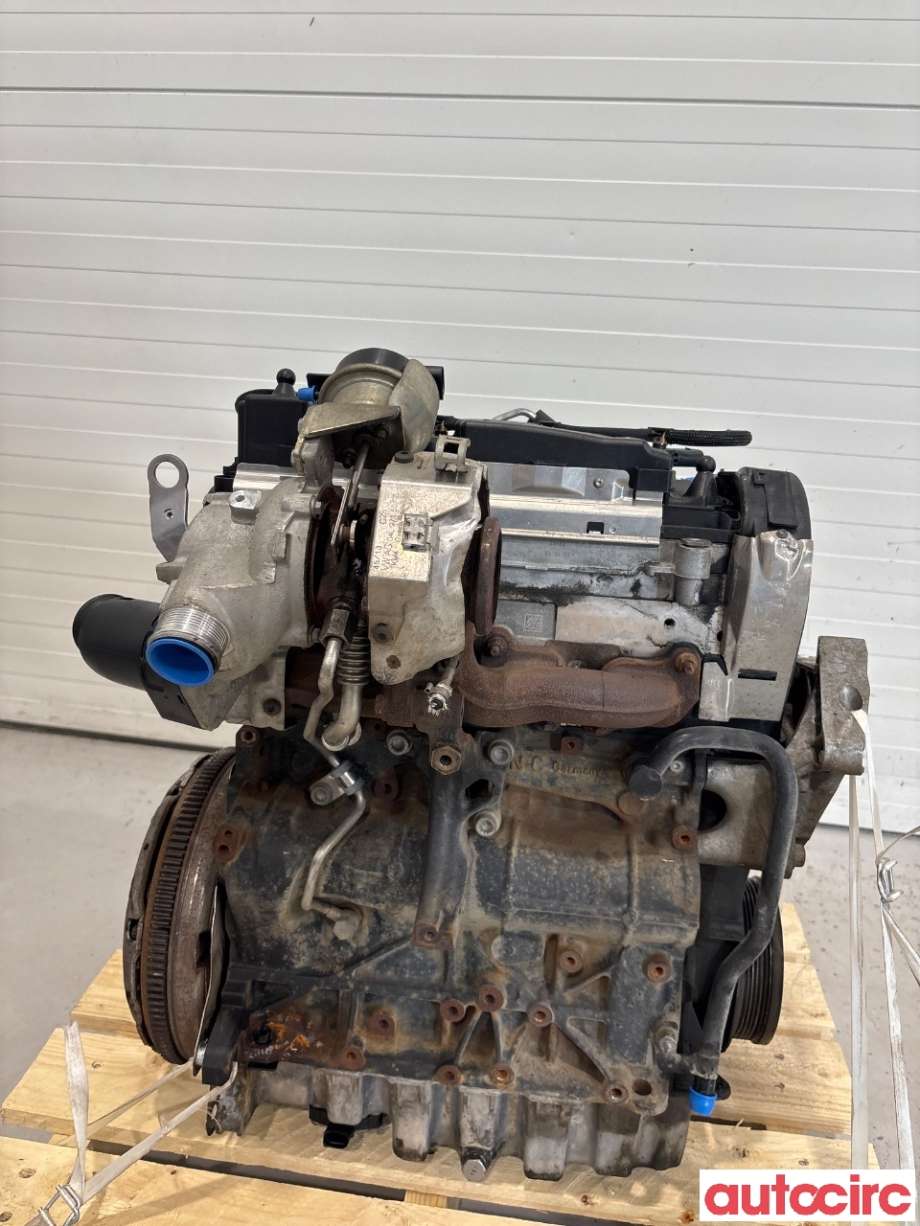 Motor diesel til VW Golf VII 2012-2017 (Fase 1)  (VOLKSWAGEN|04L100090AX|CRBC|04L100090A)