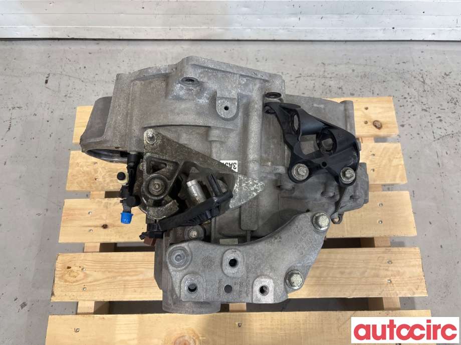 Girkasse manuell 6-trinn til VW Caddy 2015-2020 (Type III, Fase 3)  (VOLKSWAGEN|02Q300051S|TGF|)