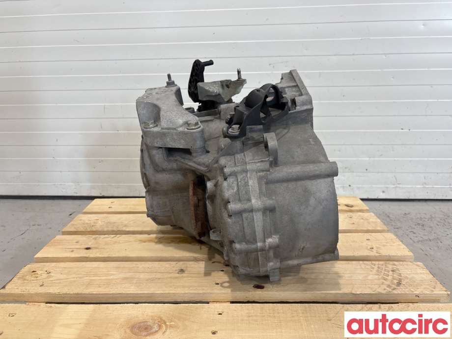 Girkasse manuell 6-trinn til VW Caddy 2015-2020 (Type III, Fase 3)  (VOLKSWAGEN|02Q300051S|TGF|)