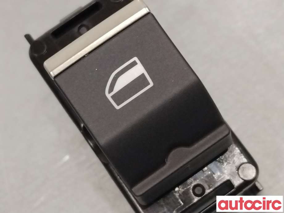Bryter ruteheis til Peugeot e-3008 2023-->> (PEUGEOT|985147080|)