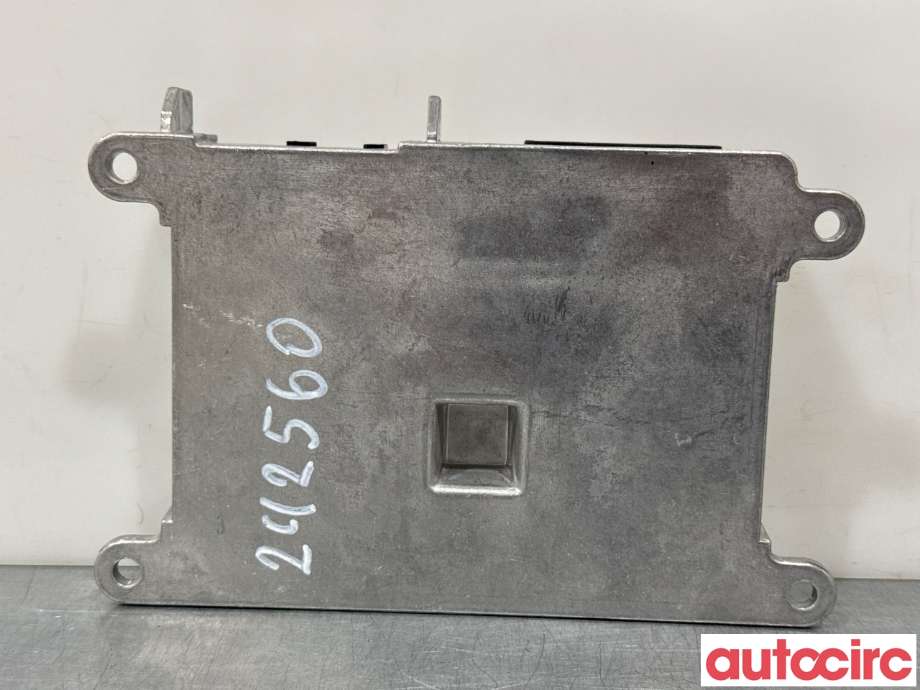 Dashbord telefon til Mercedes CLS 2004-2010 (C219) (C219) (MERCEDES|A2118703926|UH06MM01CB|A2118705526)