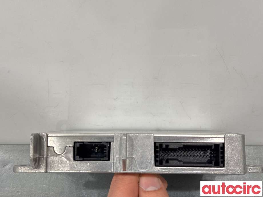 Dashbord telefon til Mercedes CLS 2004-2010 (C219) (C219) (MERCEDES|A2118703926|UH06MM01CB|A2118705526)