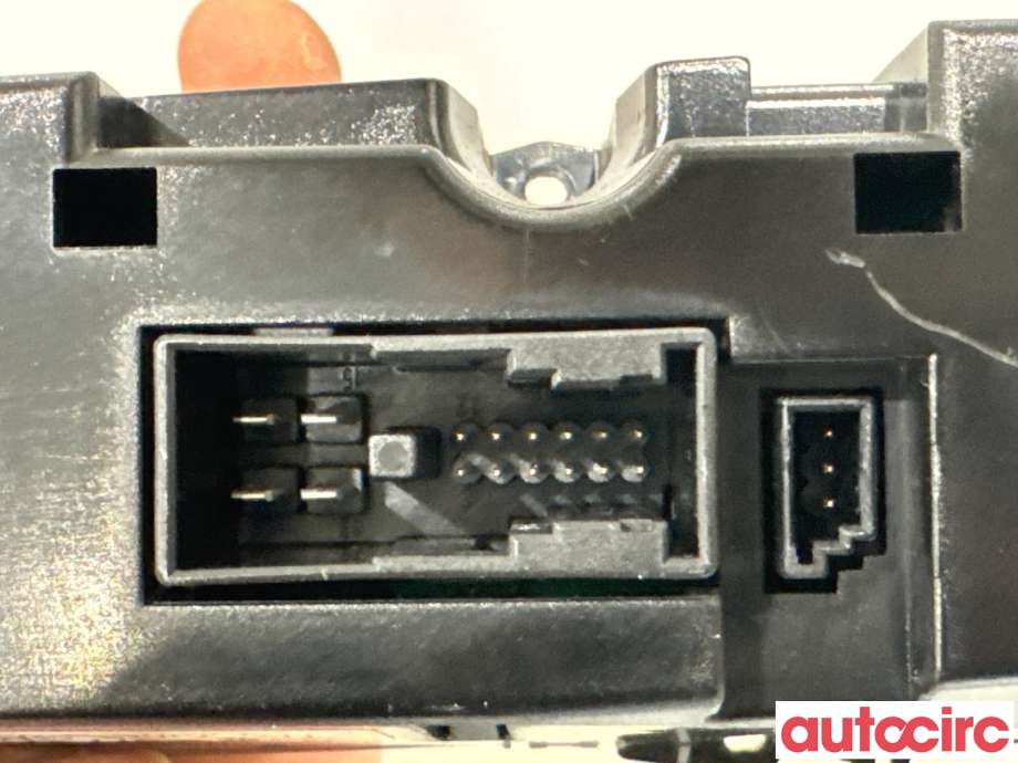 Varmeapparat betjening til Mercedes CLS 2004-2010 (C219) (C219) (MERCEDES|A2198303385||A2198304085)