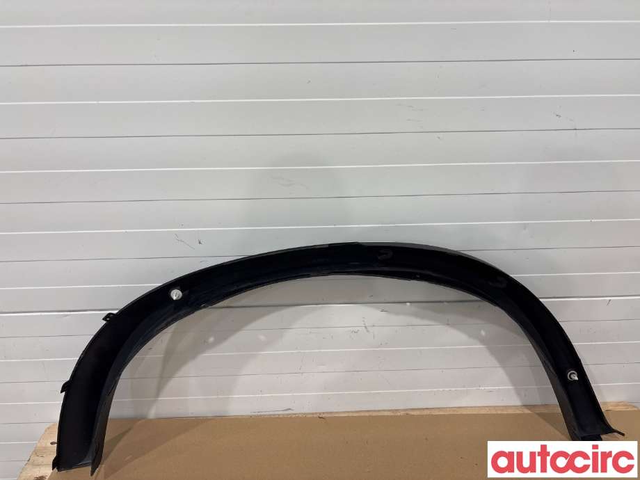 Hjulbuelist venstre foran til BMW X5 2007-2013 (E70) (E70) (BMW|51777158425|)