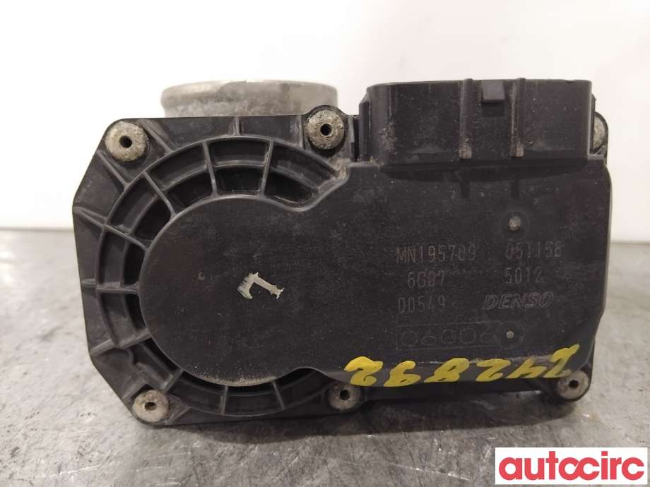 Spjeldhus til Mitsubishi Colt 2004-2008 (Type VII, Fase 1) (MITSUBISHI|MN195709|)