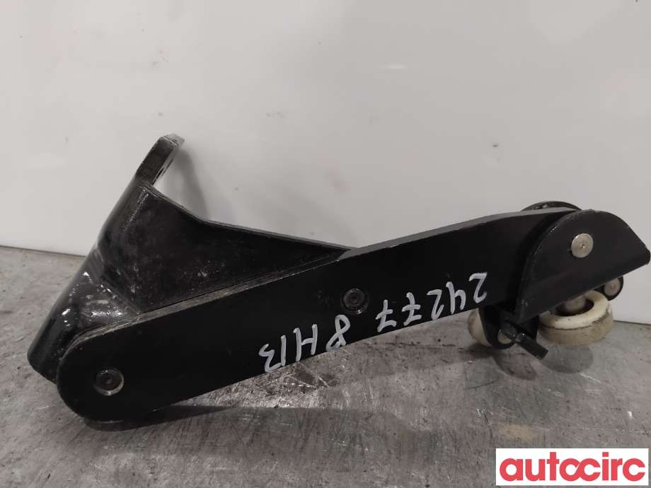 Diverse deler til VW Caddy 2015-2020 (Type III, Fase 3)  (VOLKSWAGEN|2K0843398B|)