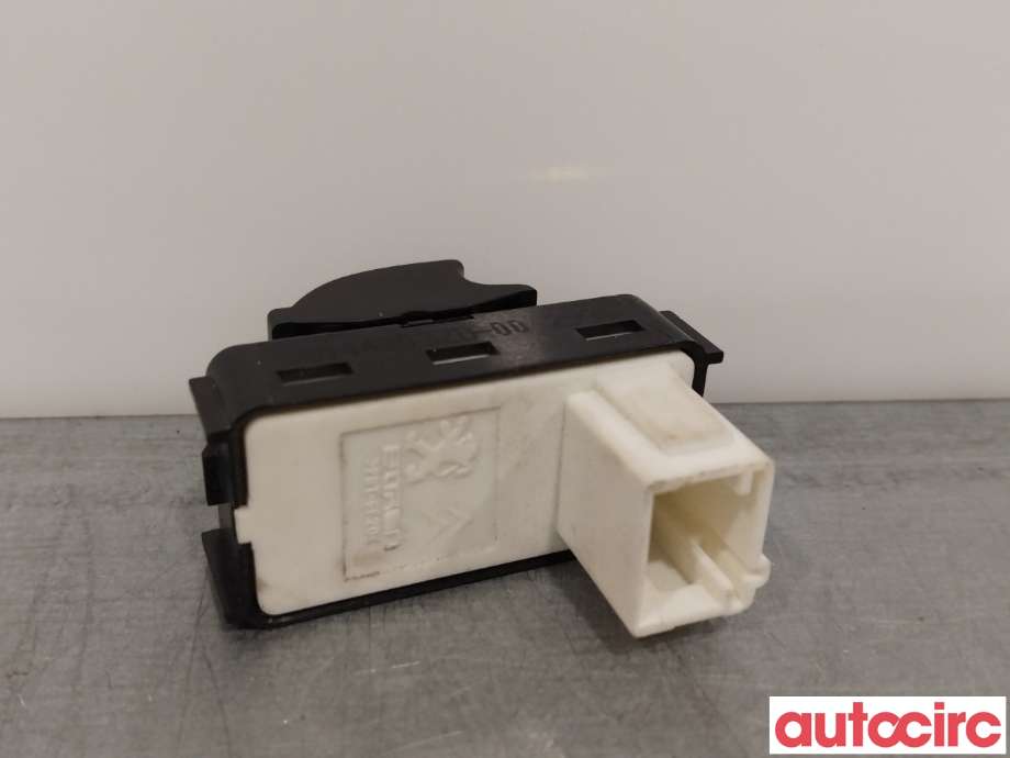 Bryter ruteheis til Peugeot 3008 2016-->> (Type II)  (PEUGEOT|98044803ZD)