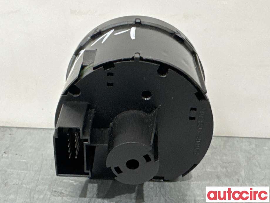 Bryter lys til VW Golf VI 2008-2012 (VOLKSWAGEN|3C8941431N|)