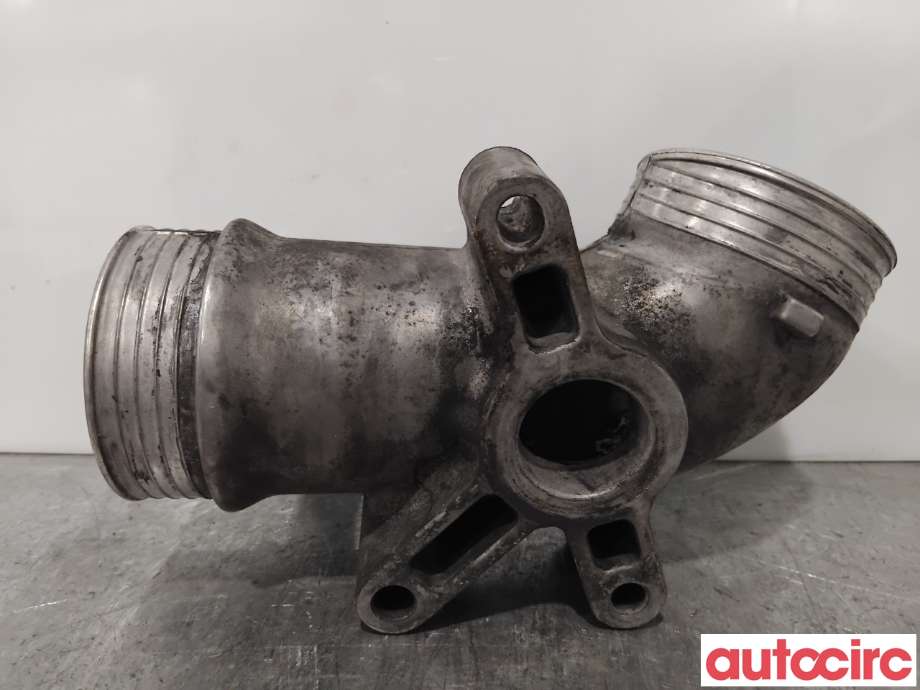 Diverse deler til Volvo XC70 2001-2004 (Type I, Fase 1) (VOLVO|8631538|)