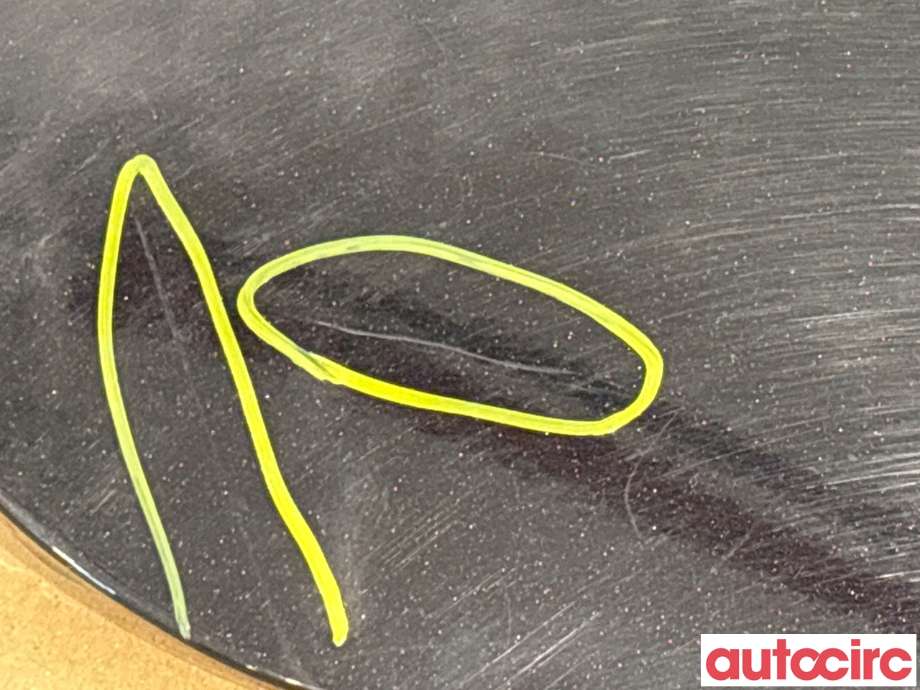 Batterilader inntak/luke til Mitsubishi Outlander 2015-->> (Type III, Fase 2)  (MITSUBISHI|5940A409|)