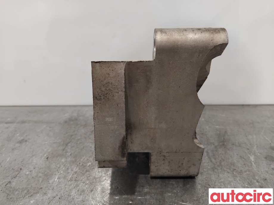 Motorfeste til Volvo XC70 2001-2004 (Type I, Fase 1)  (VOLVO|31262325||8684381)