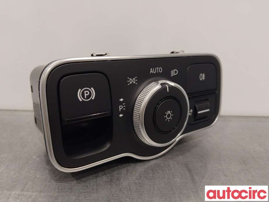 Bryter lys til Mercedes EQB 2022-->>  (MERCEDES|A2479052902)