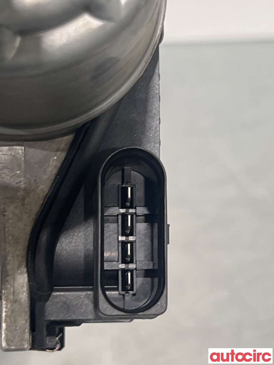 Viskermotor frontrute til Volvo XC40 2018-2024  (VOLVO|32328139|1397225072)