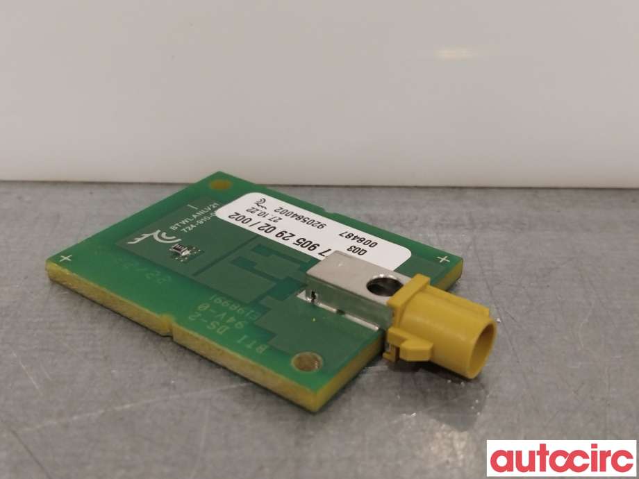 Antenne forsterker til Mercedes EQB 2022-->>  (MERCEDES|A1779052902)
