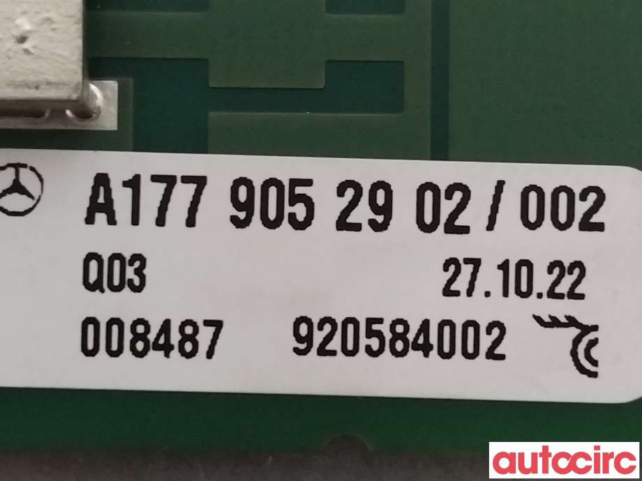 Antenne forsterker til Mercedes EQB 2022-->>  (MERCEDES|A1779052902)