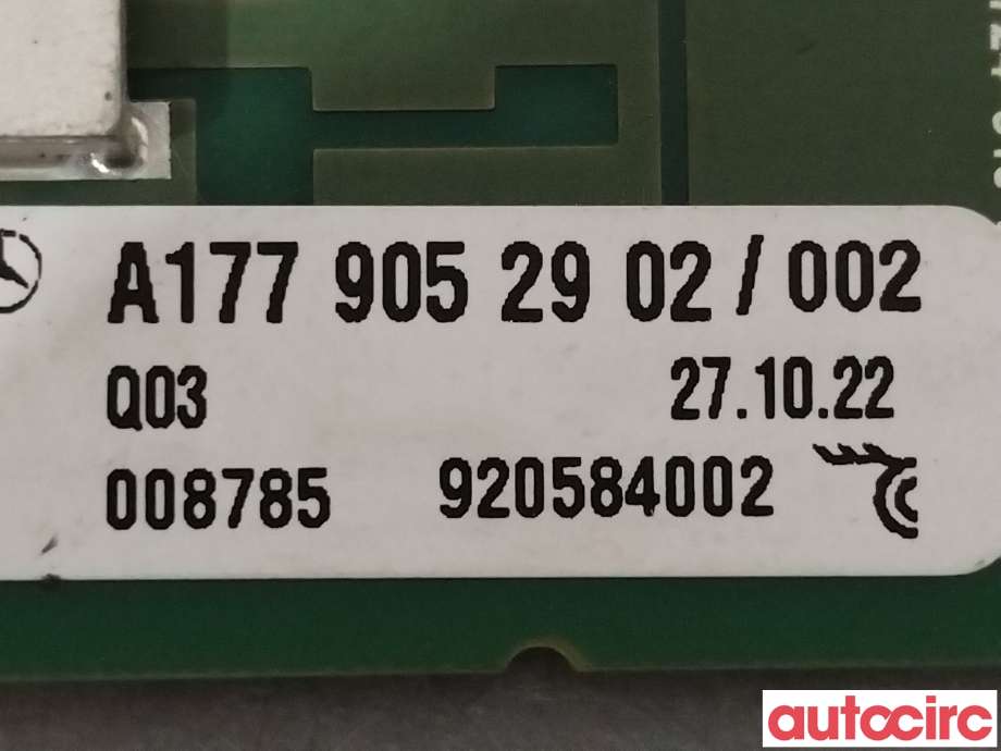 Antenne forsterker til Mercedes EQB 2022-->> (MERCEDES|A1779052902)