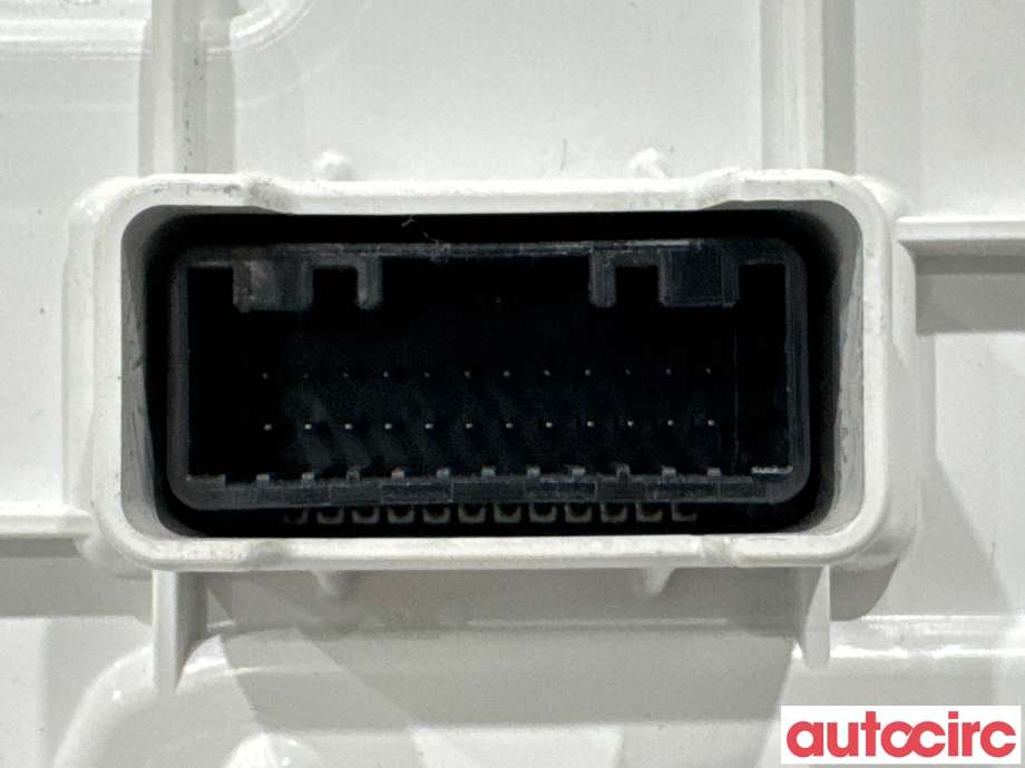 Instrumentpanel til Toyota Land Cruiser 150 2010-2013 (Fase 1)  (TOYOTA|8380060Q00||8380060Q01)