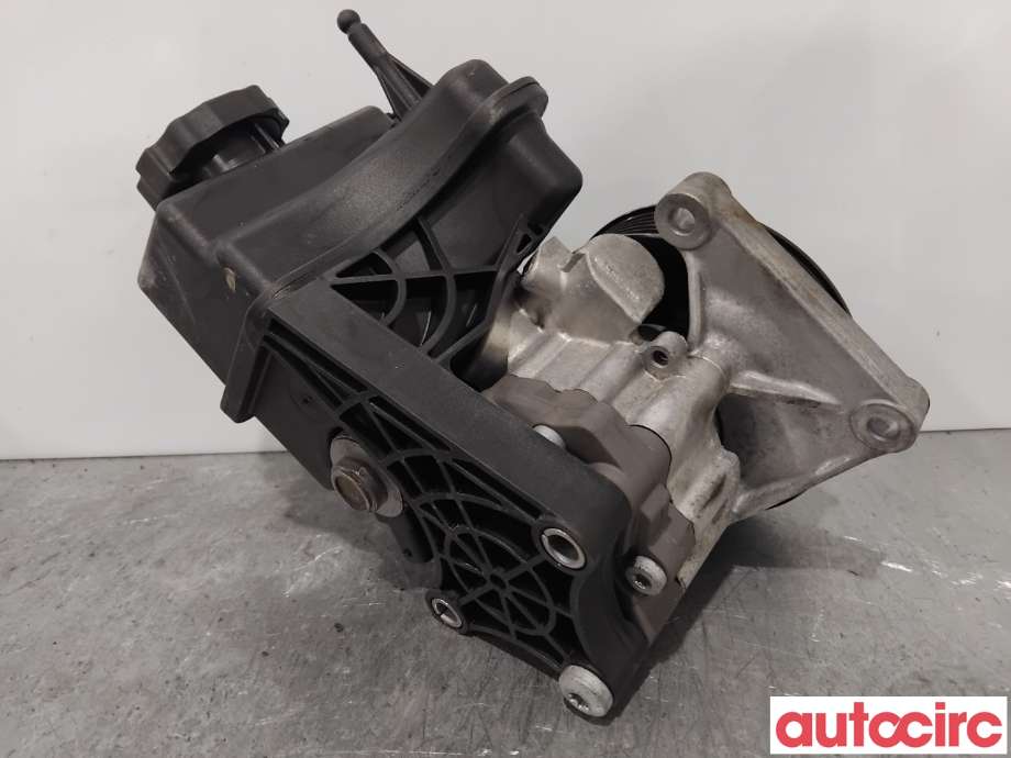 Servo pumpe mekanisk til Mercedes C-Klasse 2011-2014 (Fase 2) (W204) (W204) (MERCEDES|A0064661501|7693900509)