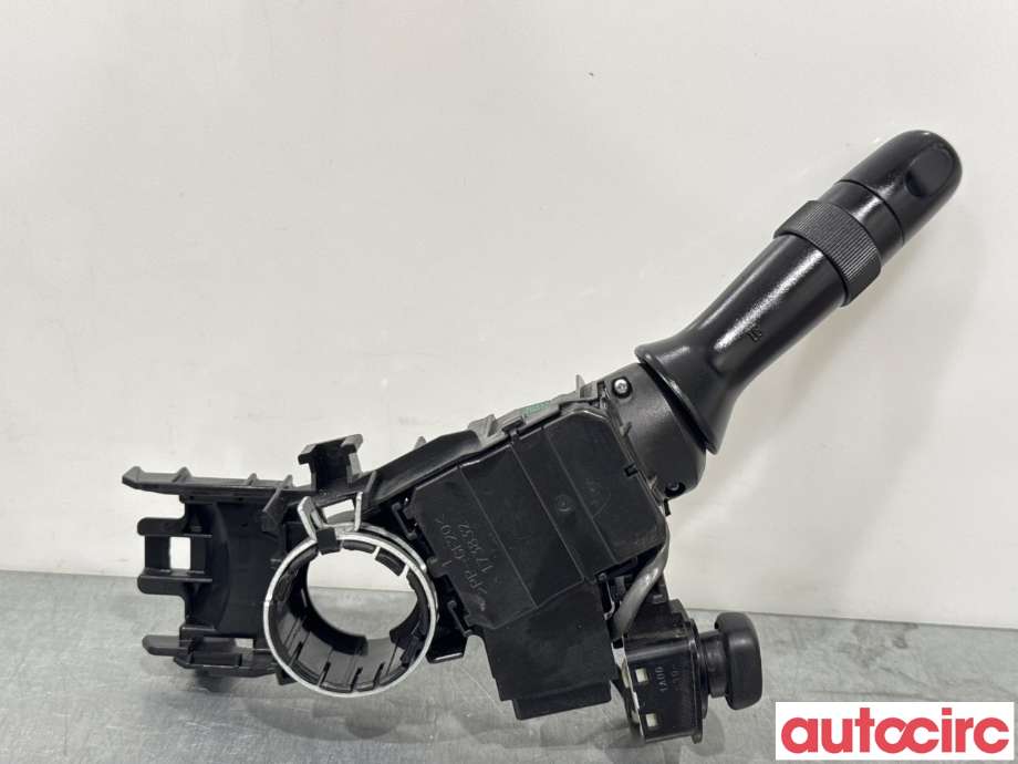 Bryter blink til Toyota Land Cruiser 150 2010-2013 (Fase 1)  (TOYOTA|8414030311|)