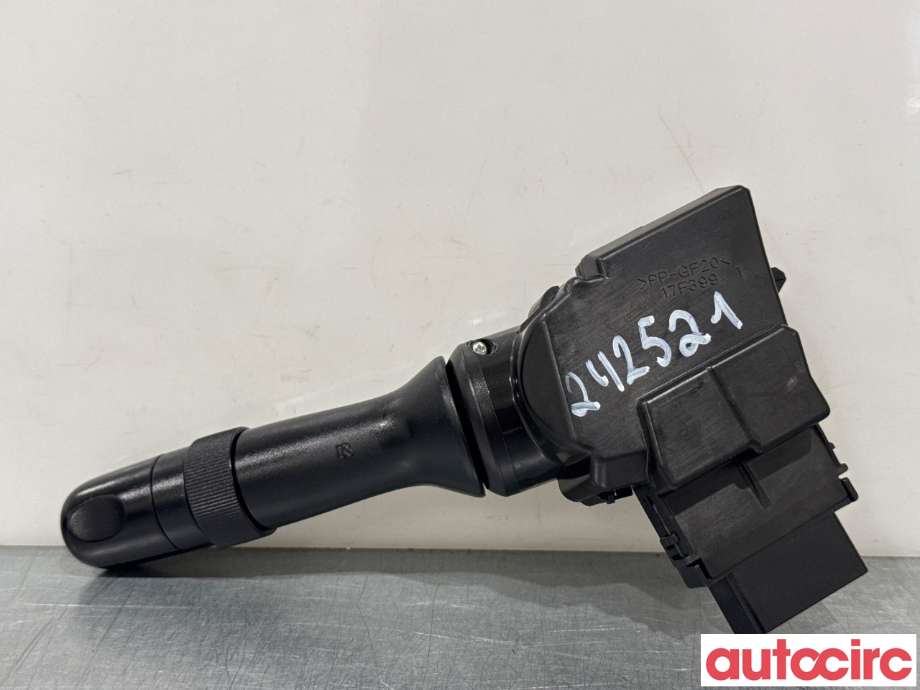 Bryter visker til Toyota Land Cruiser 150 2010-2013 (Fase 1)  (TOYOTA|8465248170|)