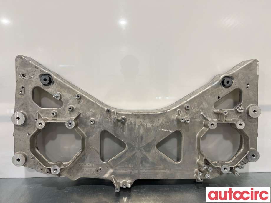 Diverse deler til Volvo XC40 2018-2024  (VOLVO|31686305|)