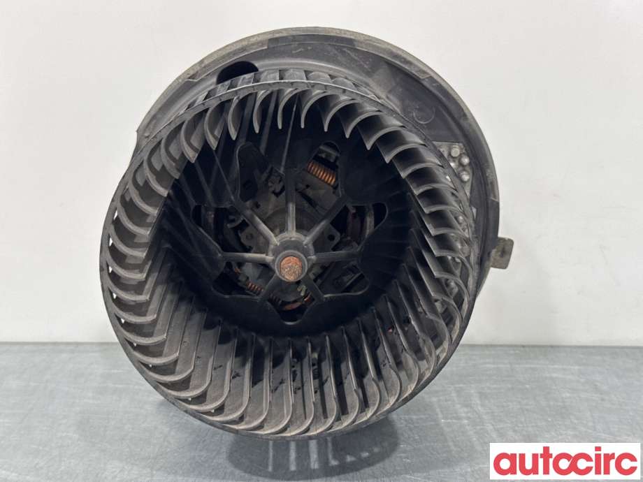 Varmeapparat motor til Audi Q3, 2011-2014 (Type I, Fase 1)  (AUDI|1K1820015L)