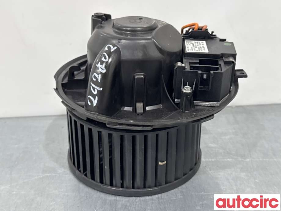 Varmeapparat motor til Audi Q3 2011-2014 (Type I, Fase 1)  (AUDI|1K1820015L|)