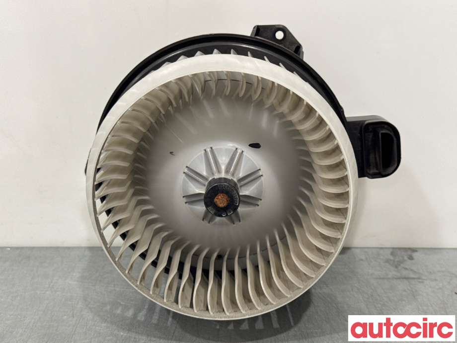 Varmeapparat motor til Toyota Land Cruiser 150, 2010-2013 (Fase 1)  (TOYOTA|8710360400)