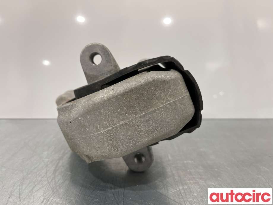 Motorfeste til Toyota bZ4X 2022-->> (TOYOTA|G23710R020|)