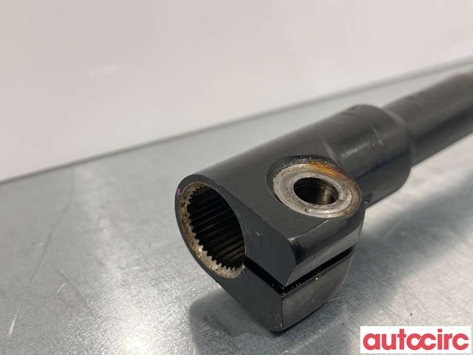Rattaksel ledd til Toyota bZ4X 2022-->>  (TOYOTA|4522042030|)