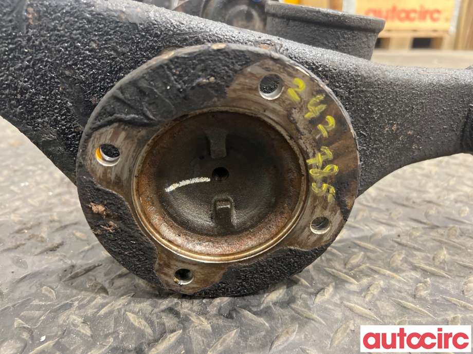 Kardang til Mitsubishi Pajero 2000-2006 (Type III)  (MITSUBISHI|MR548646)