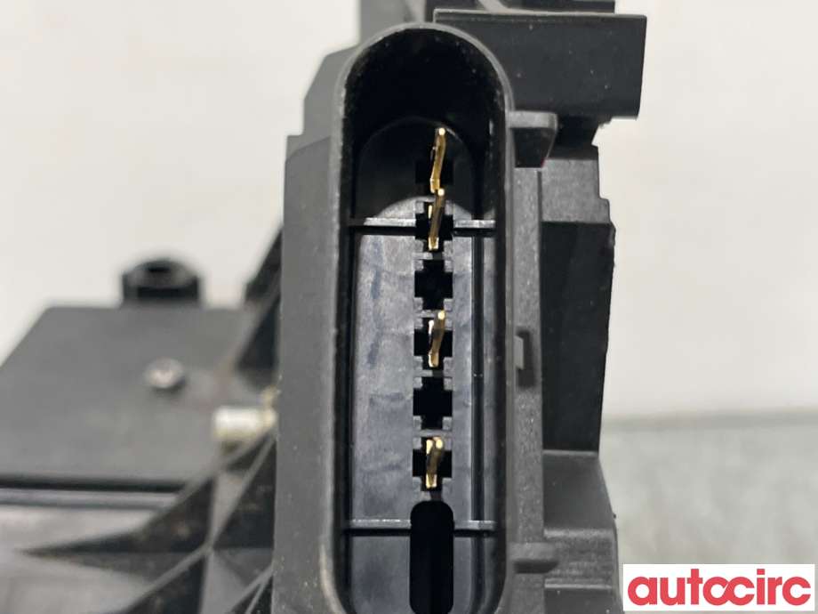 Låsekasse høyre foran til Ford Fiesta 2013-2017 (Type VI, Fase 2)  (FORD|2048282||AM5A-U21812-BE)