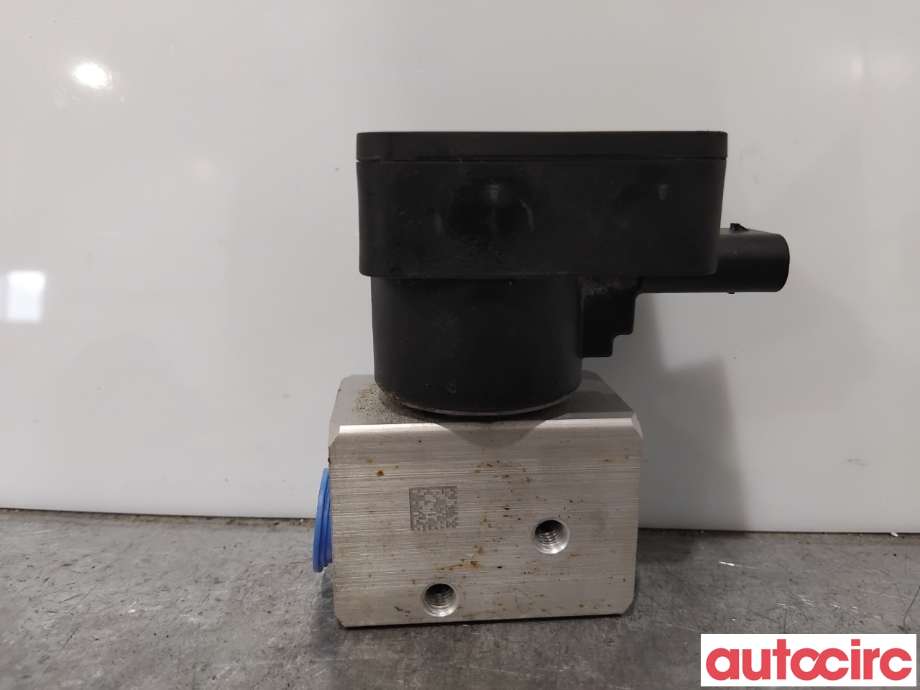 Diverse deler til Kia EV6 2021-->>  (KIA|97626CV100|T41623-1590|)