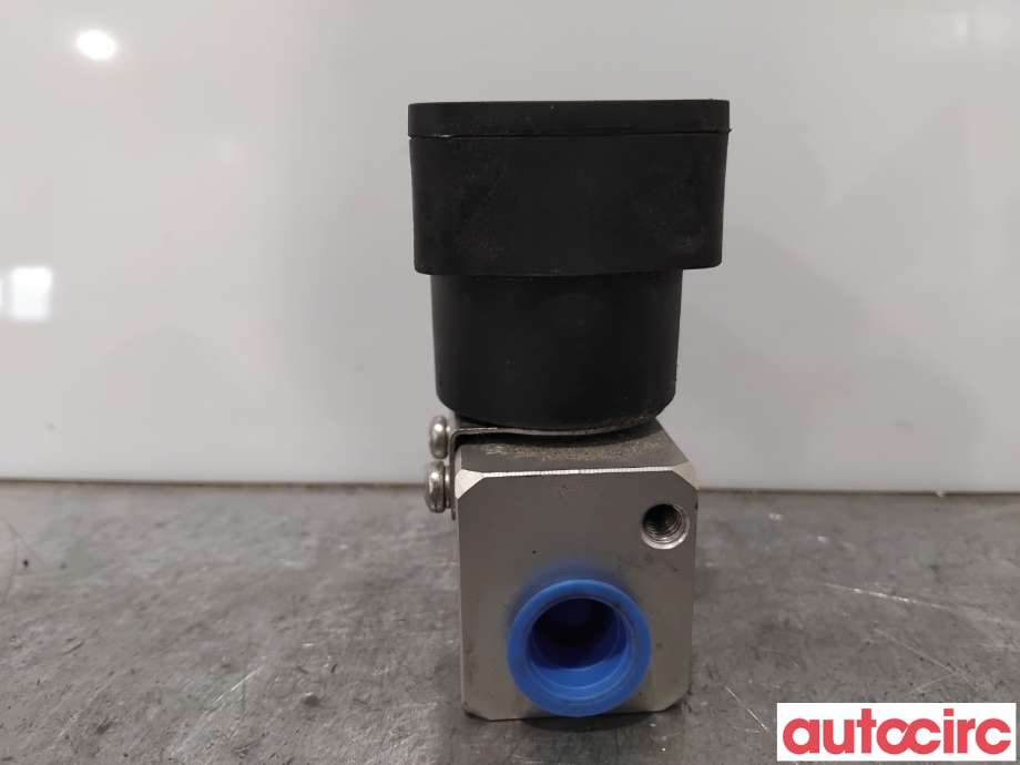 Diverse deler til Kia EV6 2021-->>  (KIA|97626CV100|T41623-1590|)