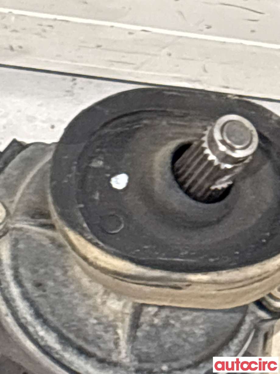 Tannstang elektrisk til VW Passat 2011-2015 (B7) (B7) (VOLKSWAGEN|3AB423050M|)