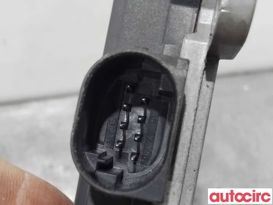 Sensor radar til Mercedes E-Klasse 2016-2023 (W213) (W213) (MERCEDES|A2139005010|A2C740623130|A2139006235)
